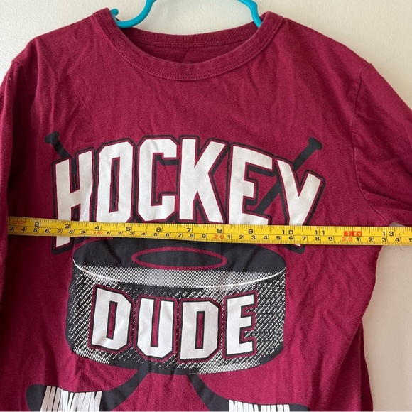 🌼 5/$25 The Children’s Place Boys Long Sleeve Hockey Dude Graphic Tee 7/8 Sports - Picture 7 of 8